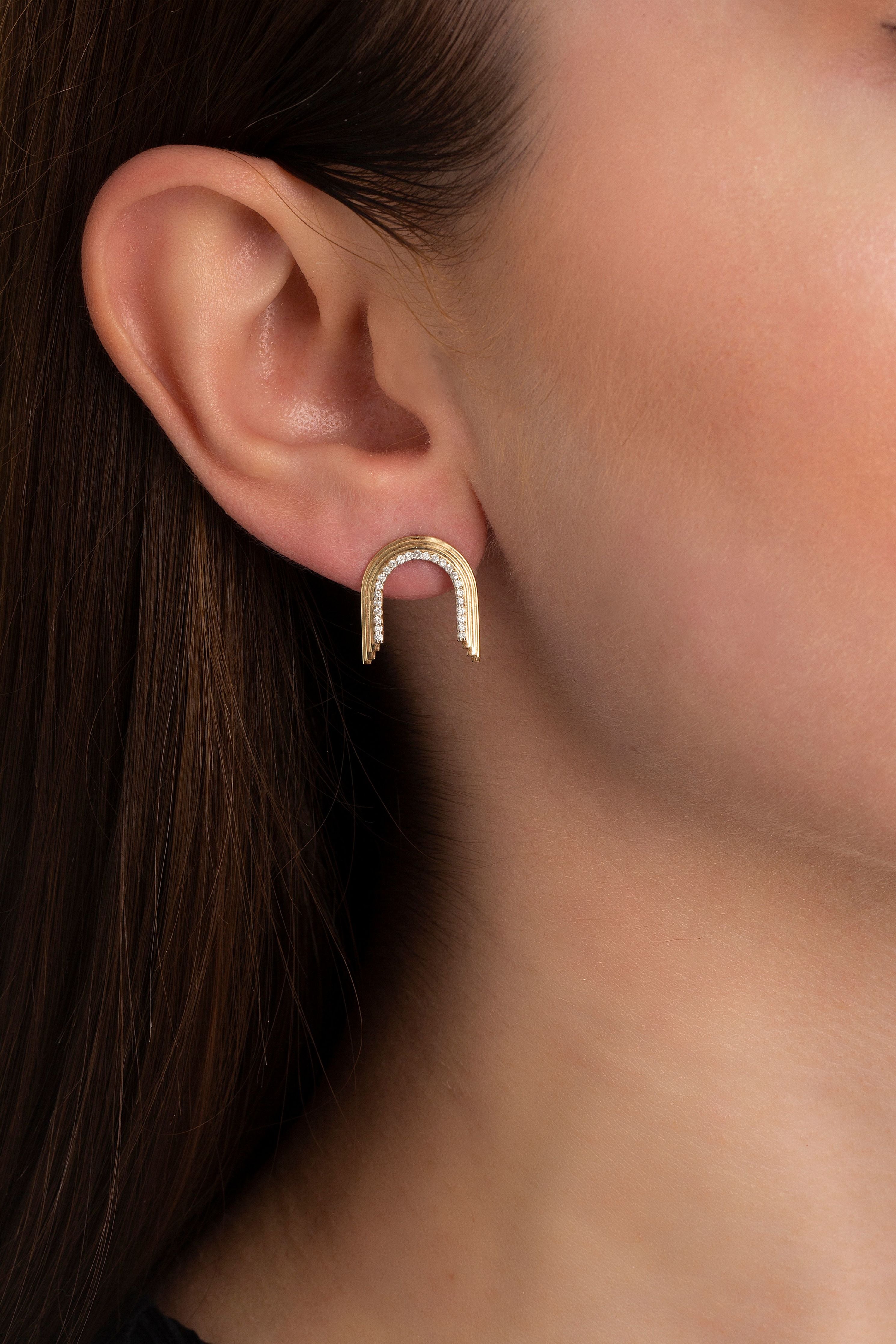Concave Arch Earring in Yellow Gold - Her Story Shop