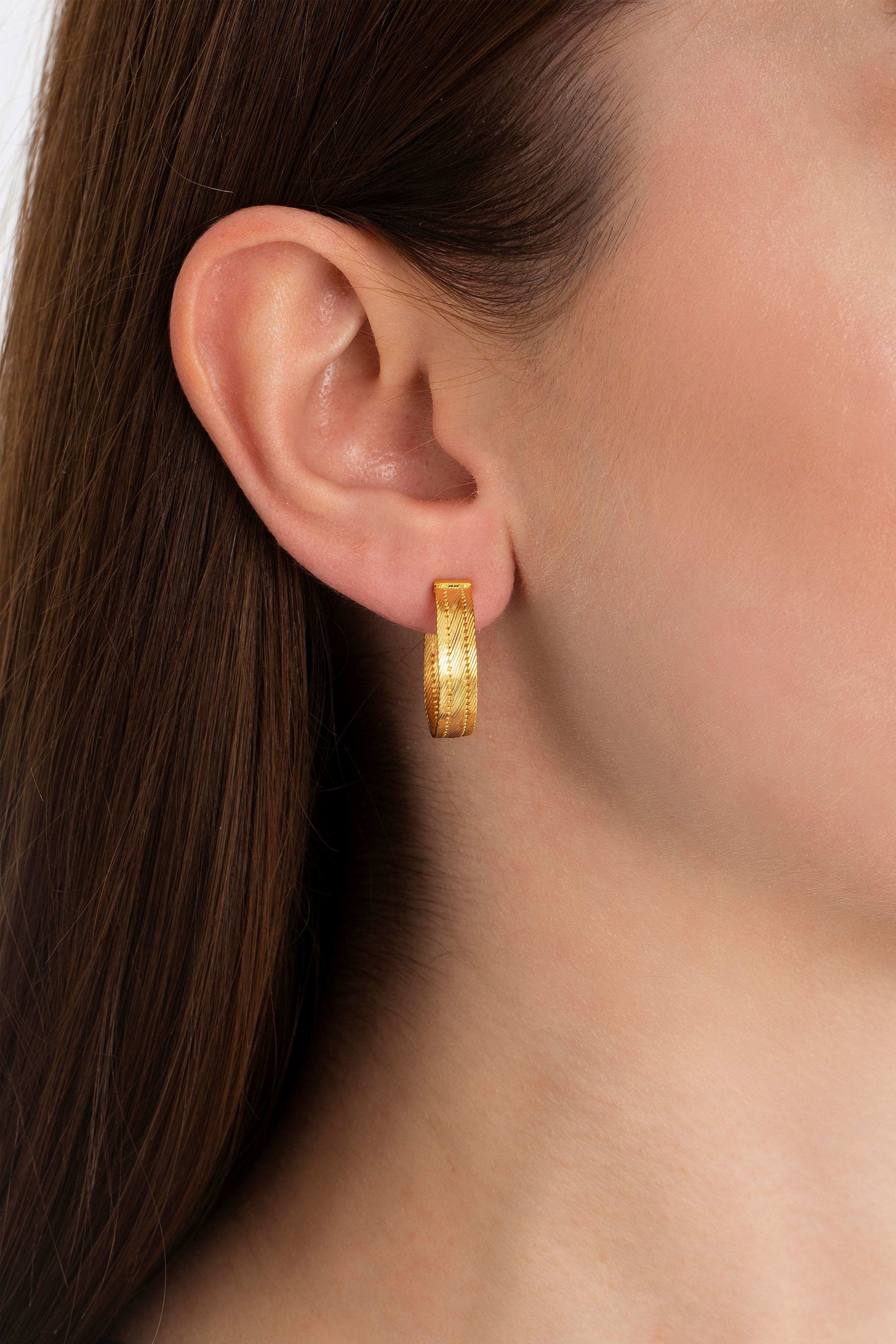 Mini Bold Hoop Earring - Her Story Shop