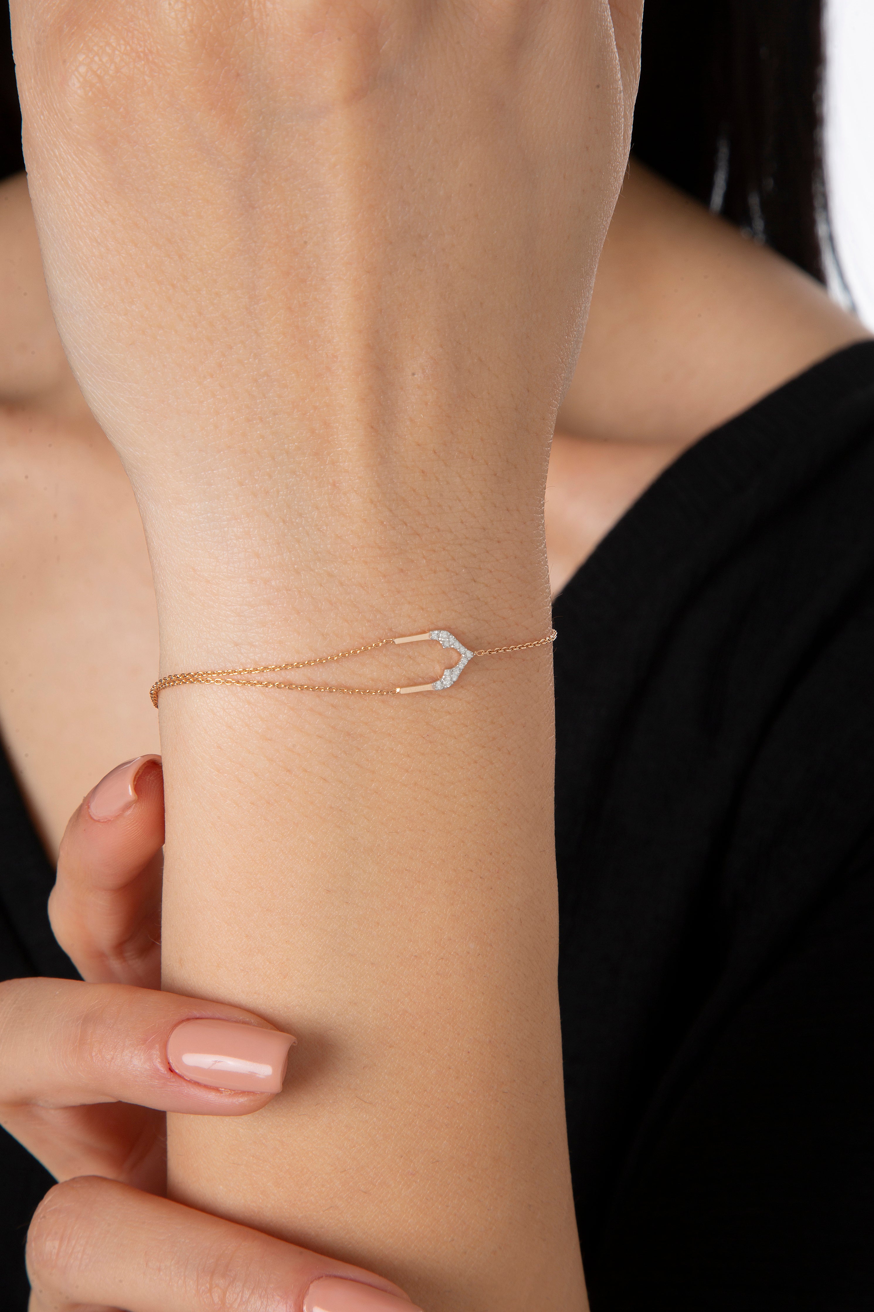 Pointed Trefoil Arch Bracelet in Rose Gold - Her Story Shop