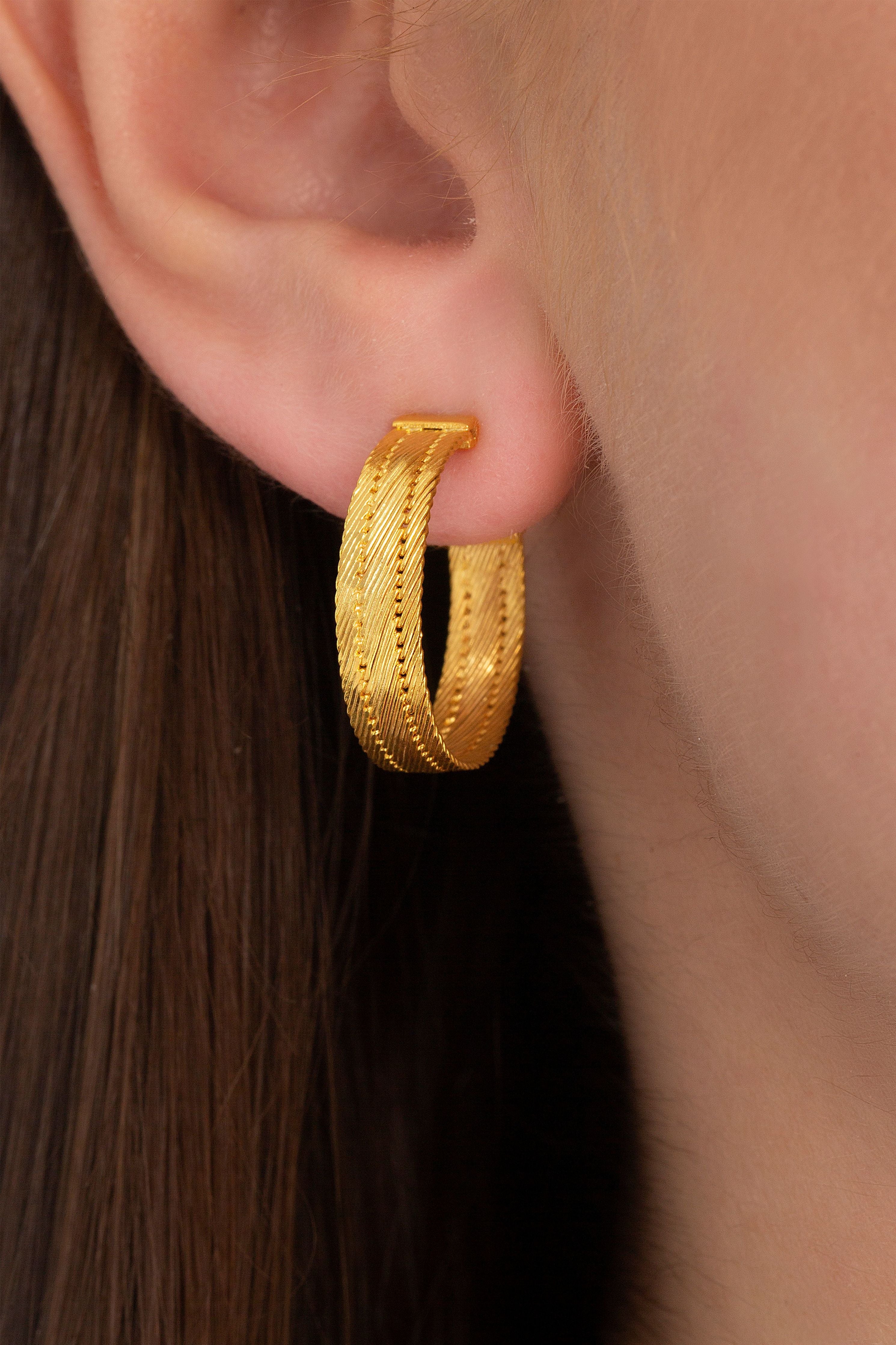 Mini Bold Hoop Earring - Her Story Shop
