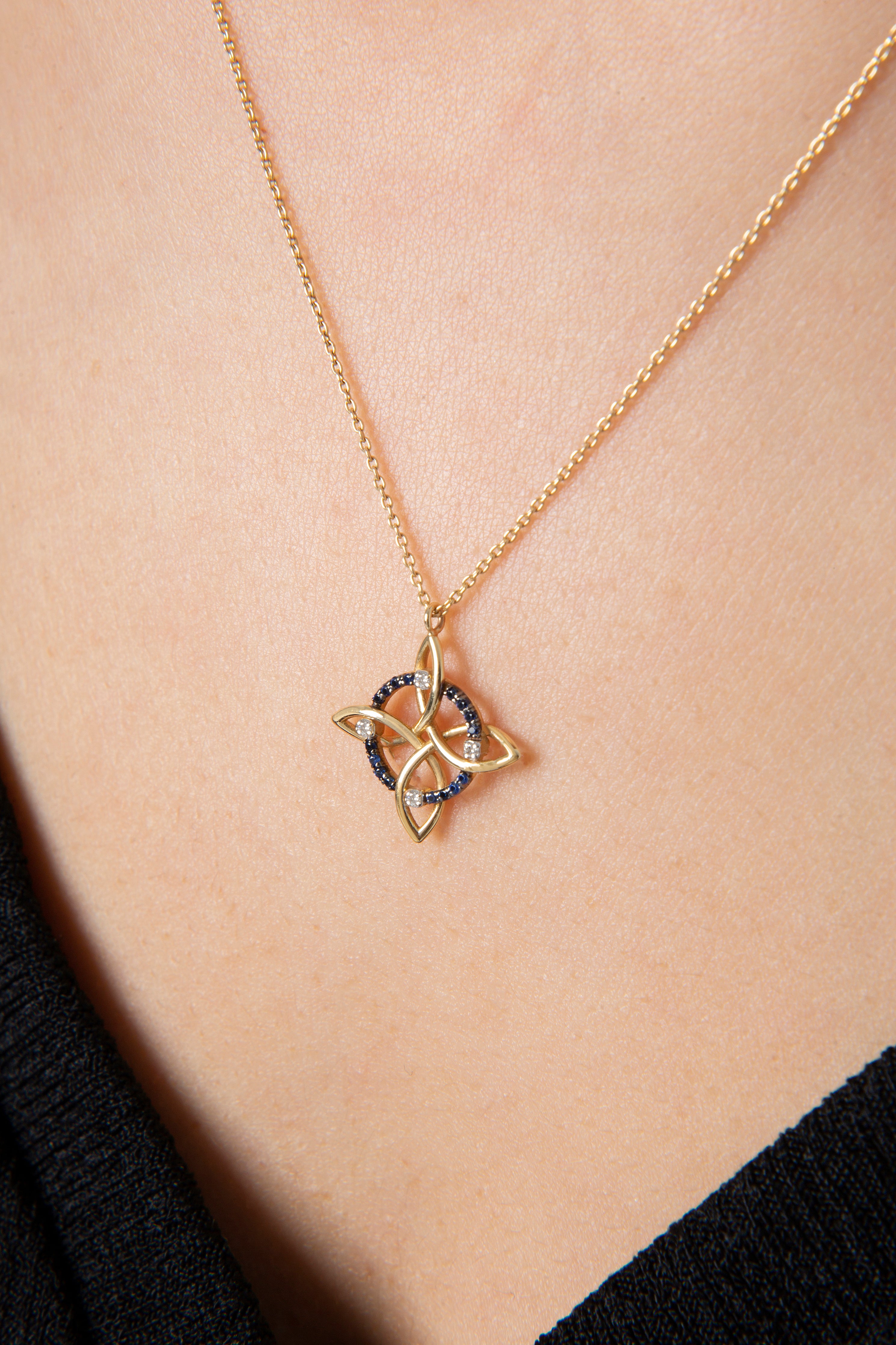 Magic Knot Necklace in Yellow Gold - Her Story Shop